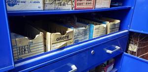 lot 628 image: Shelf Contents - Truck and Trailer LED Lights  THIS ITEM MUST BE PICKED UP WEDNESDAY OR THURSDAY