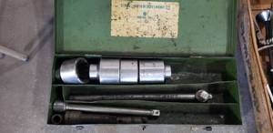 lot 706 image: Massive 34 Socket Set, Snap-On 2 1516 & Larger w Case