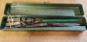 lot 752 image: Bushing Reamers, Cutter, And Extra Blades