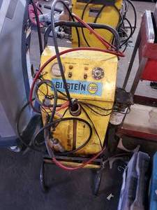 lot 157 image: Bilstein R-2000 Diesel Engine Flush & Fuel System Service Center, Model D-1000