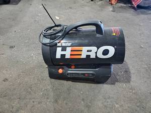 lot 140 image: Mr. Heater Hero 35000BTU Propane Heater