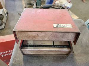 lot 169 image: Vintage Snap-On MT 402 Alternator Generator Regulator Voltage Tester