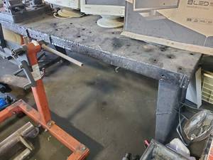 lot 195 image: Heavy Shop Table w Solid 3 Cast Iron Top.