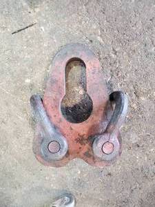 lot 251 image: Crosby Kingpin Towing Adapter