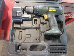 lot 262 image: Black & Decker Quantum Pro Cordless Drill with Case and Battery