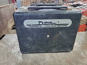 lot 381 image: Detectron 505 GO-FER Pipe & Cable Locator, Transmitter & Receiver