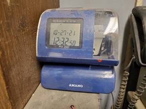 lot 412 image: Amano Pix-200 Time Clock