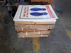 lot 421 image: 6 Boxes of Paper Automotive Service Floor Mats