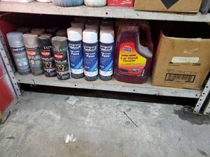 lot 466 image: Shelf Contents - Lubricants, Spray Paint, Cleaners & More   THIS ITEM MUST BE PICKED UP WEDNESDAY OR THURSDAY
