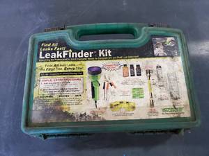 lot 693 image: TracerLine LeakFinder Kit