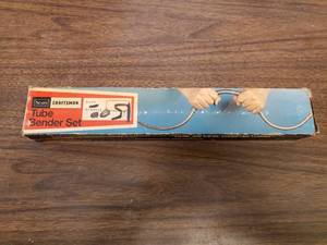 lot 723 image: Craftsman USA Tube Bender Set