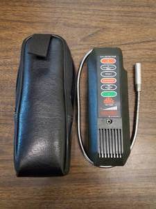 lot 750 image: Mac Tools Leak Detector a Case, Model AC790B