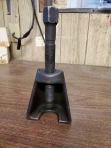 lot 764 image: Snap-On Pitman Arm Puller, No CJ119B