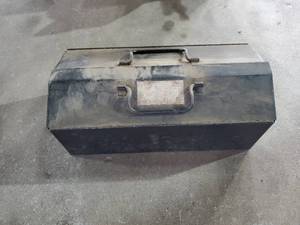 lot 798 image: Magnaflux Machine for Diagnosing Engine Cracks
