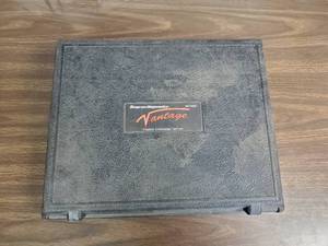 lot 819 image: Snap-On Diagnostics Vantage MT2400 Power Graphing Meter w Case & Probes
