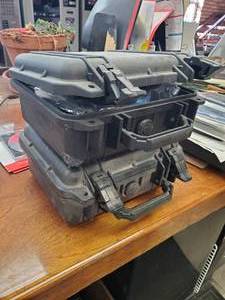 lot 826 image: Cummins Diagnostic Equipment.  Includes Cummins Inline 6 Kit & Cummins QuickCheck QC5100 Kit.  Both Include Hardware, Software, Cases & Manuals.