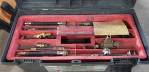 lot 804 image: Niehoff Fuel Injection Service  Cleaning Kit, Model CST70