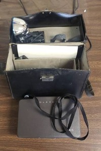 lot 822 image: Polaroid Automatic 340 Land Camera w Shell, Case, Manual & Flash