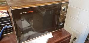 lot 838 image: Sharp Carousel Microwave
