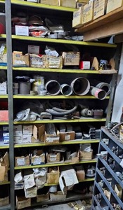 lot 661 image: Be Sure to Bring Tools and Additional Help. WE WILL NOT BE AVAILALBE TO HELP LOAD