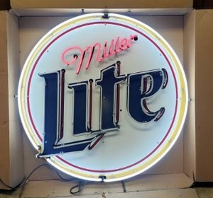 lot 1089 image: Large 36 Miller Lite Neon Sign.  Lite Part of the Sign Wont Turn On