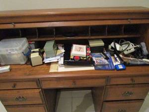 lot 17 image: CONTENTS OF ROLL TOP DESK, OFFICE SUPPLIES, FOLDERS, ETC.
