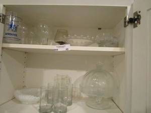 lot 48 image: CONTENTS OF 2 SHELVES, VARIETY GLASSES, COVERED DESERT STAND, ETCHED GLASSES, VINTAGE FENTON RUFFLED EDGE DISH,&nbsp