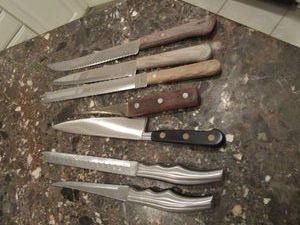 lot 68 image: KITCHEN KNIVES - FOREVER SHARP, KITCHEN BAZAAR(FRANCE),PIGAM AMAZING KNIFE, ROBESON SHUR EDGE, FLINT STAINLESS VANADIUM