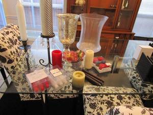 lot 123 image: LARGE CANDLE PLATFORMS, HOLDERS &amp MANY DIFFERENT SIZE CANDLES