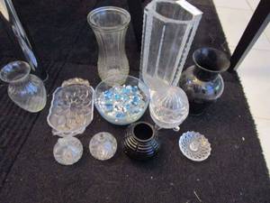 lot 125 image: CRYSTAL EGG DISH W LID, CRYSTAL RING HOLDER, CRYSTAL SCENTED OIL BURNERS, VERY THICK GLASS VASES