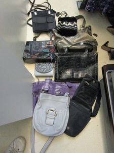 lot 147 image: LARGE LOT OF PURSES, LIZ CLAIRBORNE &amp MORE