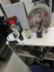 lot 170 image: SHOGUN DYNASTY JAPAN COLLECTOR PLATE, OIL DIFUSER, JAPAN ANDREA BY SADEK PORCELAIN FLOWERS ON LOG &amp BUTTERFLY DOGWOOD 6801 1983, LIGHTED MIRROR W BOX, VHS TAPES &amp CASSETTES, REUSEABLE BAGS