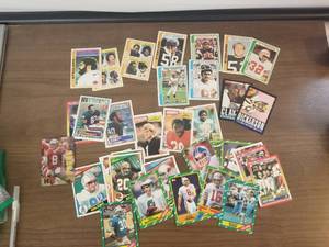 lot 163 image: Selection of older football cards