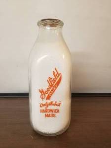 lot 48 image: Goodfield Dairy - Hardwick, Mass. -  Only the Best - quart glass milk bottle with lid