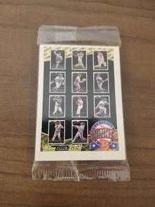 lot 176 image: Topps Black Gold Winner 12 card sealed set