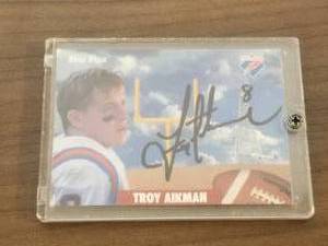 lot 80 image: 1991 Star Pics - Troy Aikman autographed football card - Authenticity unknown