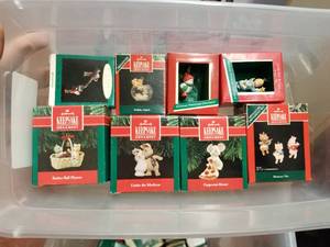 lot 204 image: Hallmark Christmas Ornaments