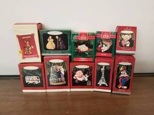 lot 239 image: Hallmark Christmas Ornaments