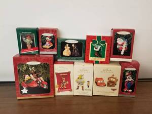 lot 245 image: Hallmark Christmas Ornaments