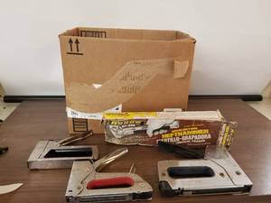 lot 247 image: Selection of industrial staplers