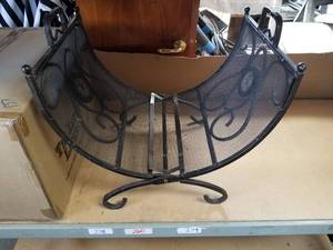 lot 260 image: Fire place log holder