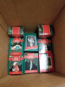 lot 263 image: Hallmark Christmas Ornaments