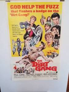 lot 40 image: Movie posters from closed theatre in News Braunfels, Texas