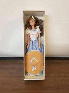 lot 55 image: Collectors Edition Series 2 Little Debbie Barbie Doll