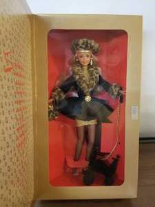lot 57 image: Limited Edition Shopping Chic Barbie Doll