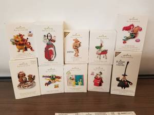 lot 104 image: Hallmark Christmas Ornaments