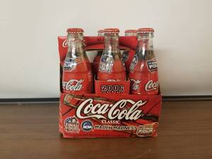 lot 87 image: 2006 Final Four Mens and Women Coke 6 pack