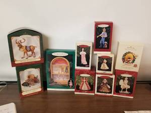 lot 98 image: Hallmark Christmas Ornaments