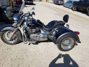 lot 1 image: 2008 Suzuki C50 Boulevard with Lehman Tramp trike conversion