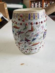 lot 177 image: Ceramic vase  - 10 inches tall